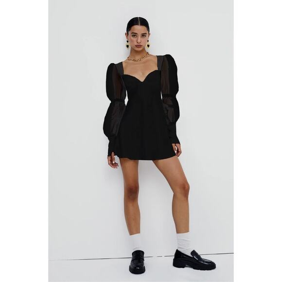 For Love & Lemons- NWT-Gabrielle Puff Sleeve Mini Dress Black  Sz:XS Ret$221 - Picture 1 of 7